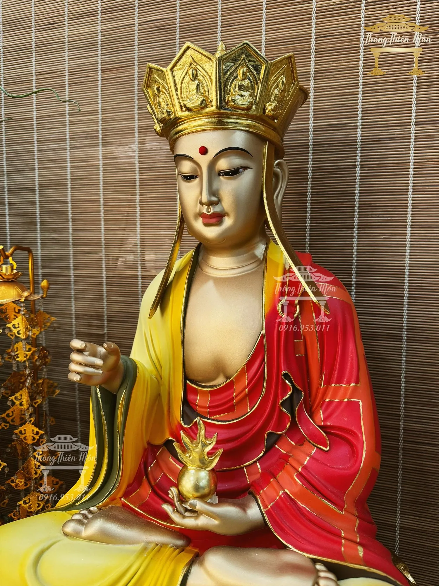 Tôn tượng Phật giáo nhắc nhở về đạo hiếu và công đức của Lễ Vu Lan báo hiếu, ngày Rằm tháng Bảy âm lịch