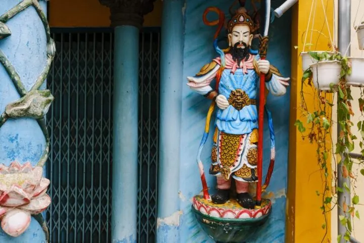 Di tích lịch sử văn hóa và các công trình kiến trúc cổ kính vùng Đồng bằng Bắc Bộ liên quan đến sự tích Chử Đồng Tử