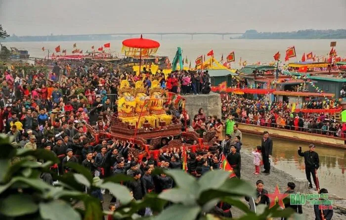 Lễ tế thần nông trang trọng tại Lễ hội Đền Và